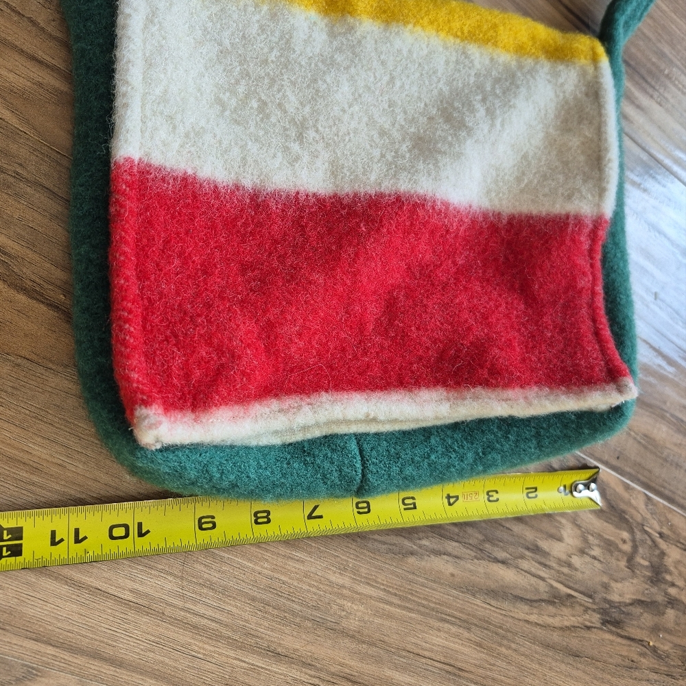 Vintage Wool Shoulder Bag With Inside Pouch - Picture 6 of 6